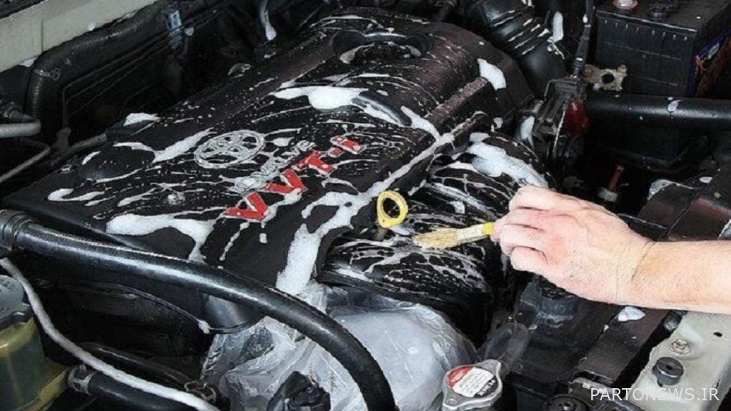 خطوات غسيل السيارة في المنزل